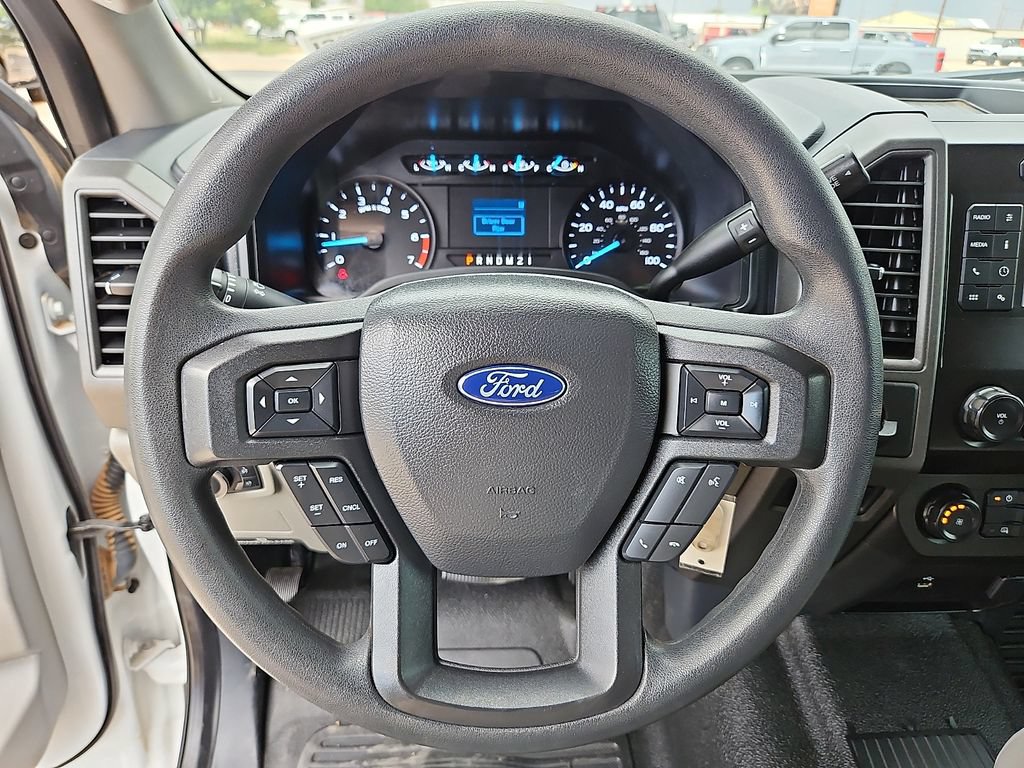 Used 2022 Ford F250 XL w/ Power Equipment Group RWD image 21