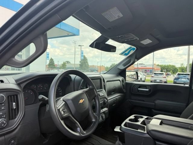 Certified 2021 Chevrolet Silverado 1500 Custom w/ LPO, Dark Essentials Package AWD/4WD image 7