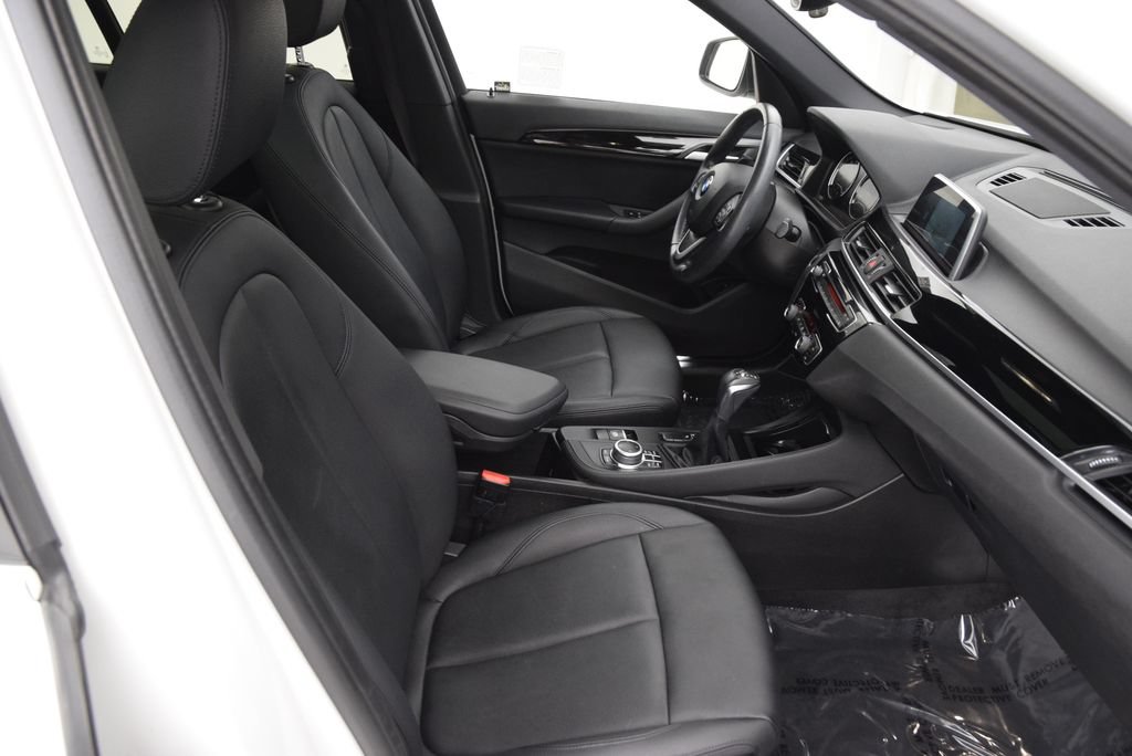 Used 2018 BMW X1 sDrive28i w/ Convenience Package FWD image 16