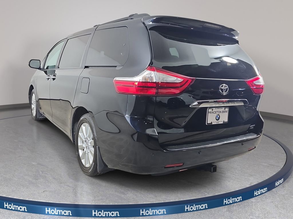 Used 2017 Toyota Sienna Limited Premium w/ Protection Package AWD/4WD image 8