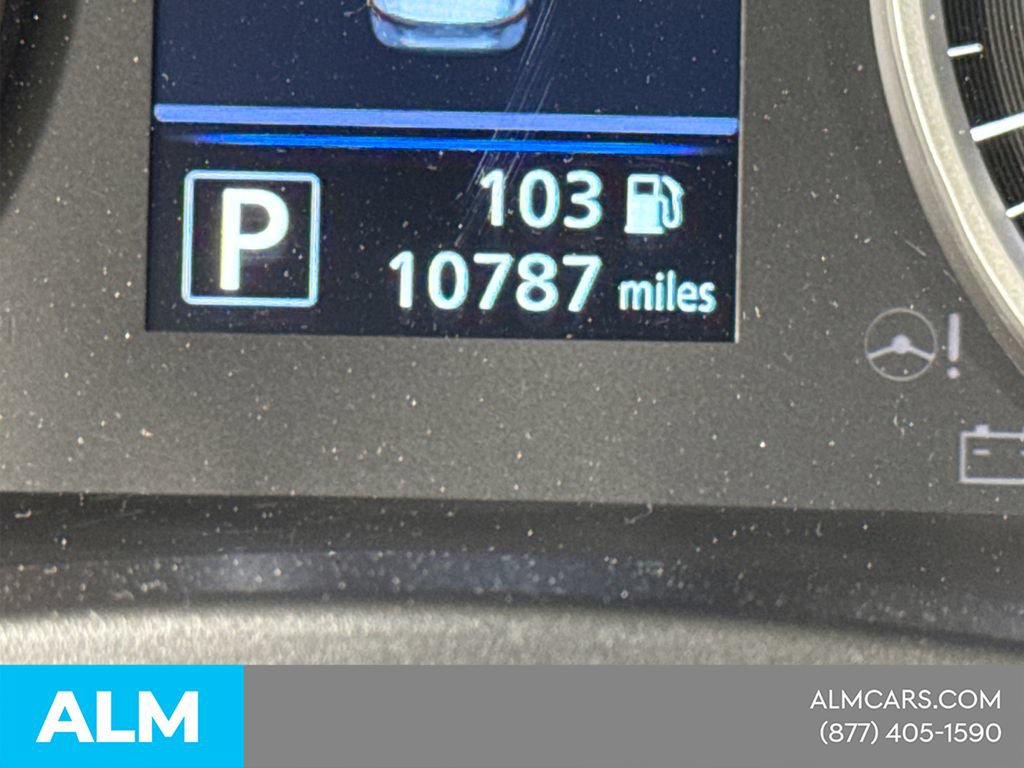 Used 2025 Nissan Sentra S FWD image 29
