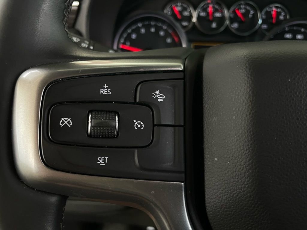 Used 2024 Chevrolet Tahoe LS image 32