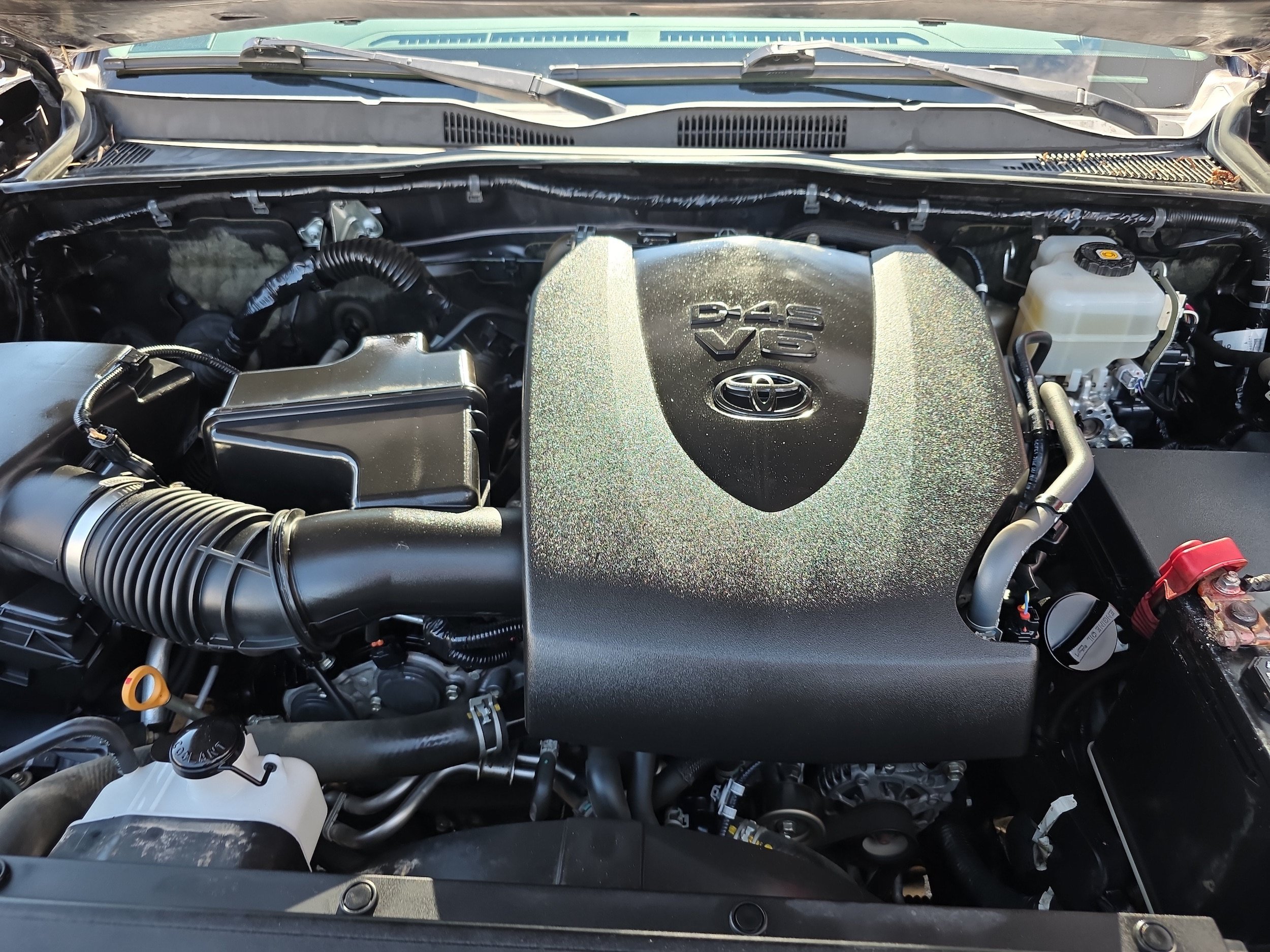 Used 2019 Toyota Tacoma TRD Off-Road w/ Technology Package AWD/4WD image 10