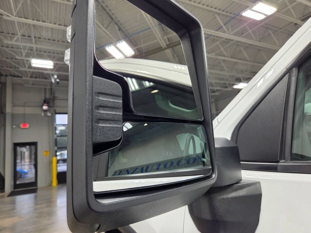 Used 2025 Chevrolet Silverado 2500 LT w/ Convenience Package AWD/4WD image 18