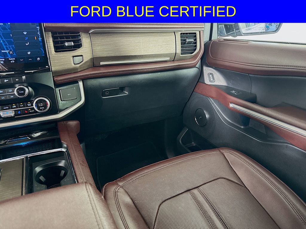 Certified 2024 Ford Expedition Limited image 25