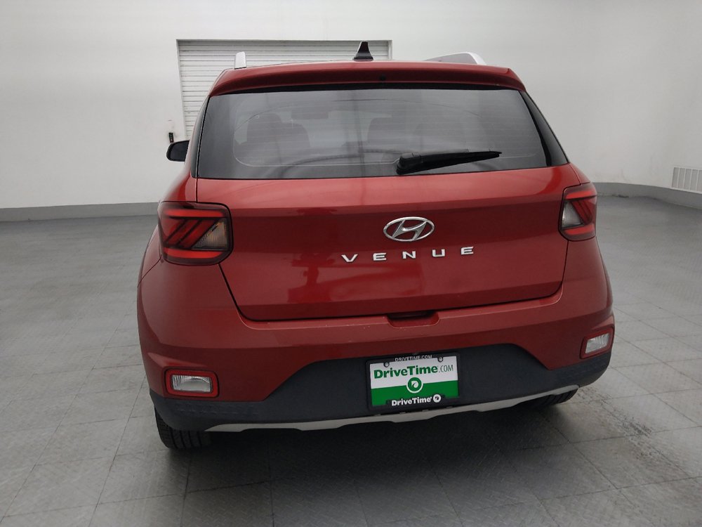 Used 2021 Hyundai Venue SEL FWD image 6