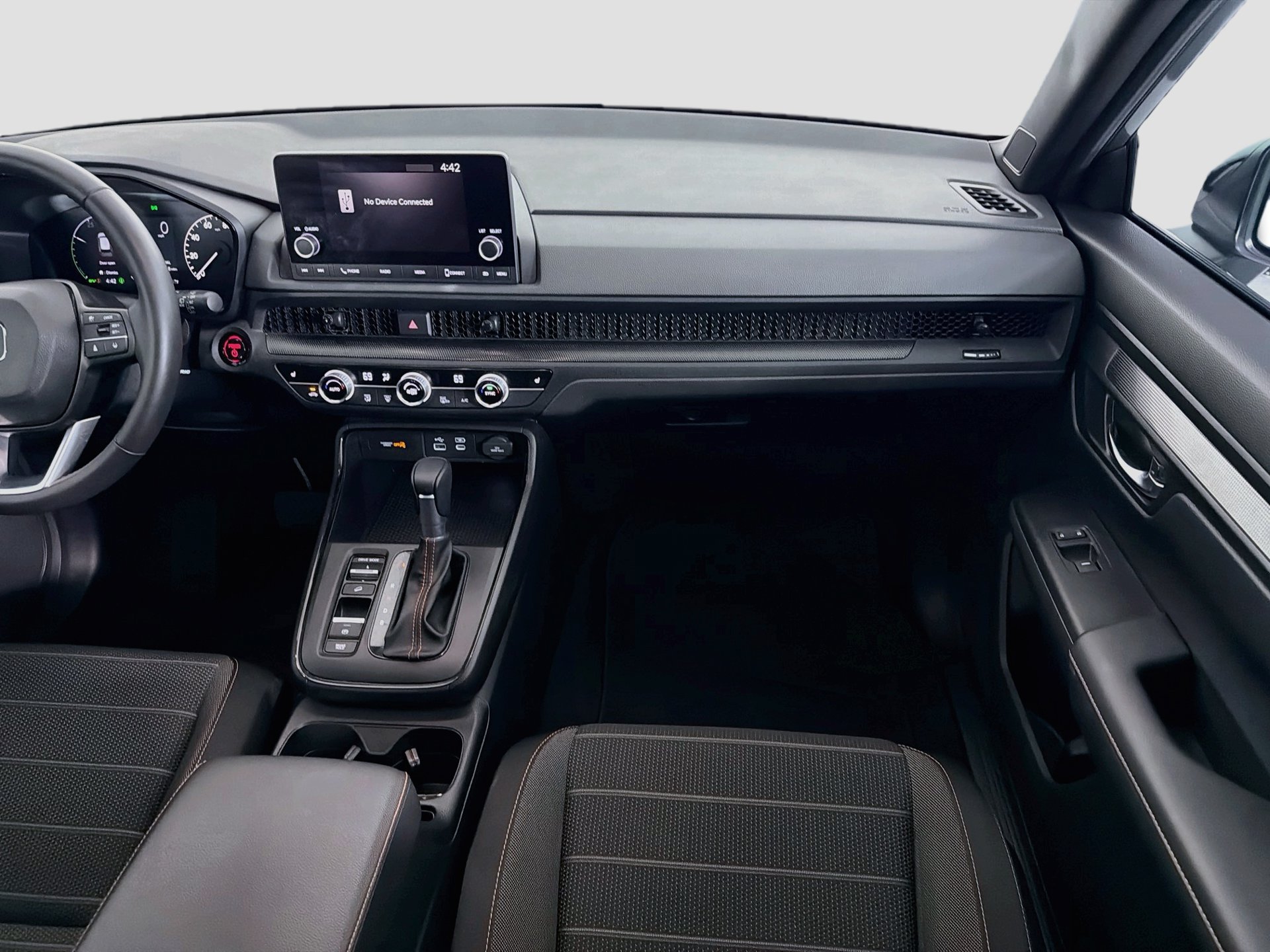 Used 2024 Honda CR-V Sport image 17