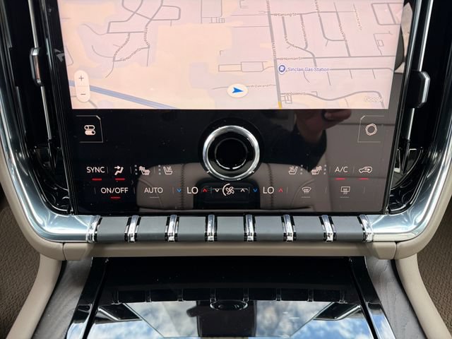 New 2026 GMC Yukon XL Denali w/ Denali Reserve Package AWD/4WD image 14