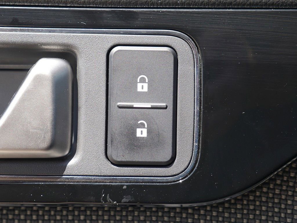 Used 2024 INEOS Grenadier AWD/4WD image 25