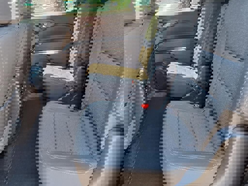 New 2025 Chevrolet Traverse LT image 14