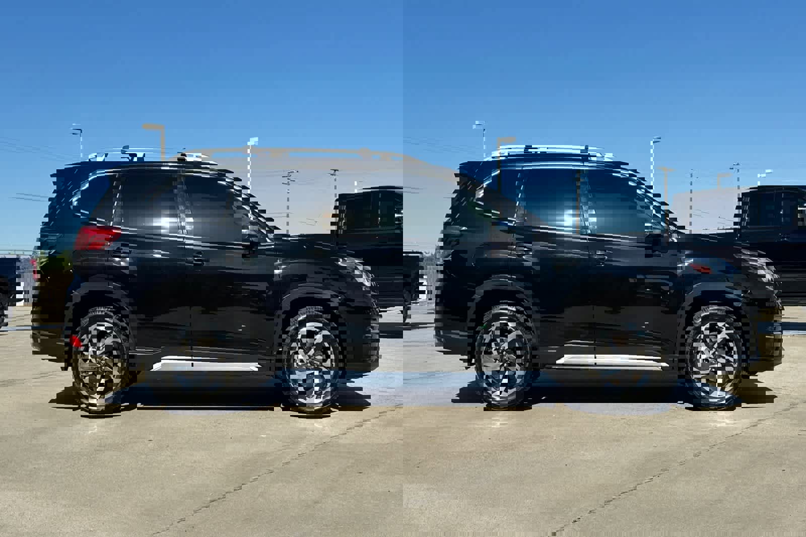 Used 2022 Subaru Forester Touring w/ Popular Package #2 image 2