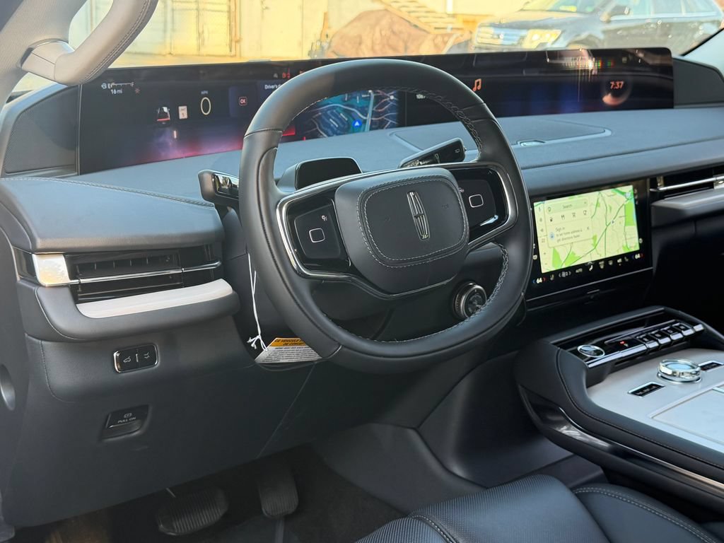 New 2027 Lincoln Navigator L Premier AWD/4WD image 24