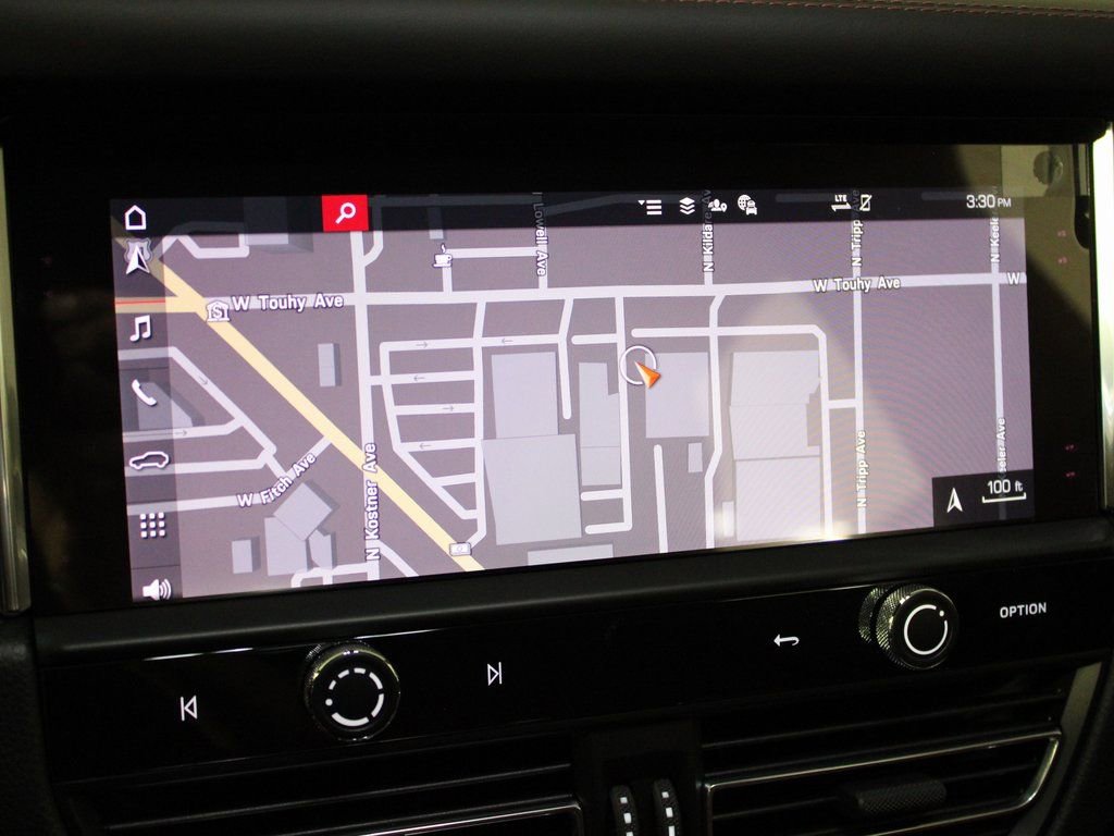 Certified 2026 Porsche Macan Turbo image 26