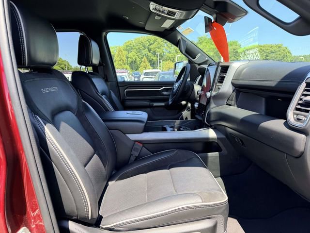 Used 2025 RAM 1500 Laramie AWD/4WD image 8