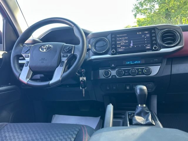 Certified 2022 Toyota Tacoma SR5 w/ Technology Package AWD/4WD image 44