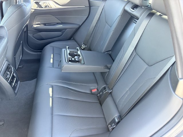 Certified 2023 BMW i4 eDrive40 w/ M Sport Package RWD image 19