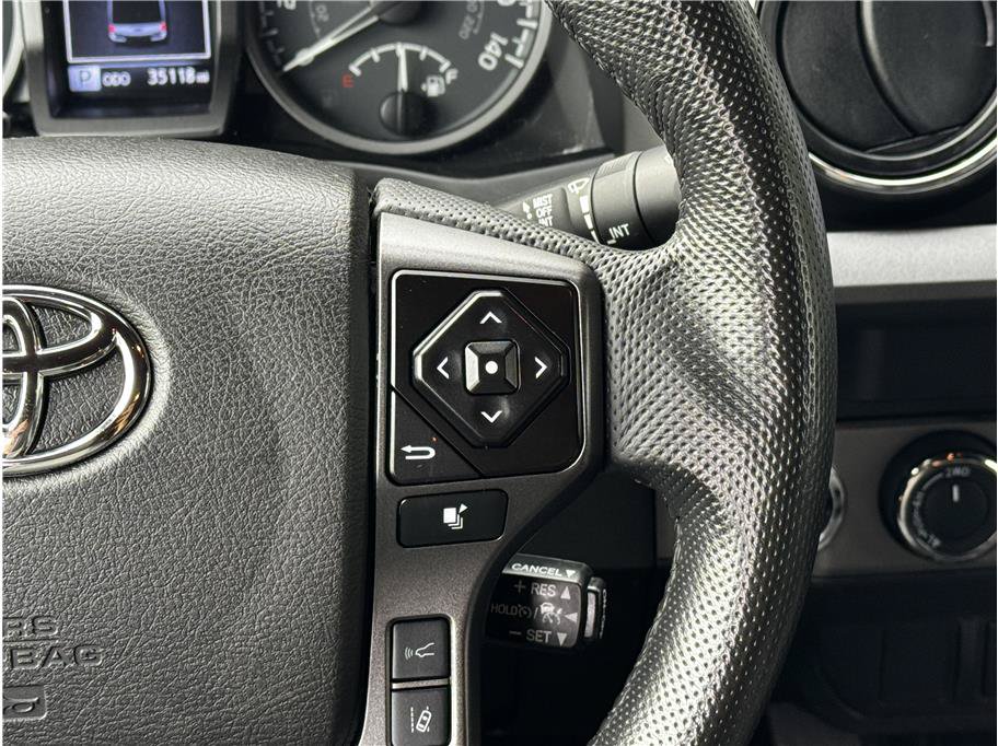 Used 2023 Toyota Tacoma TRD Sport AWD/4WD image 21