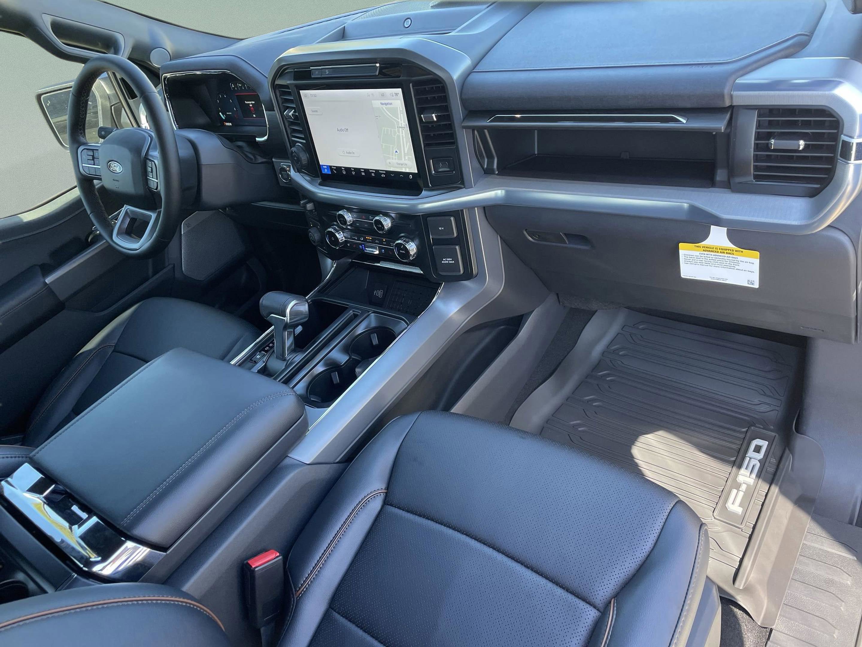 New 2025 Ford F150 Lariat w/ Equipment Group 501A Mid image 20