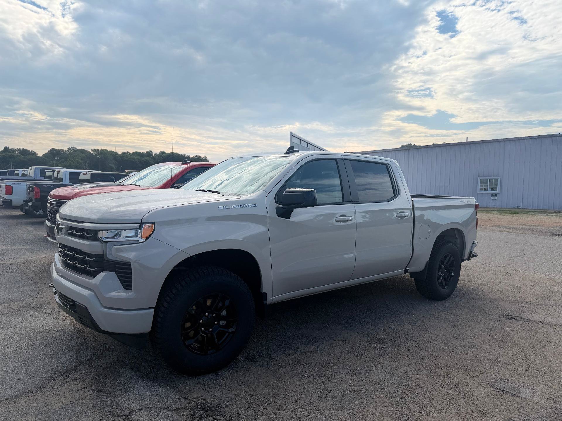 Used 2026 Chevrolet Silverado 1500 RST AWD/4WD image 6