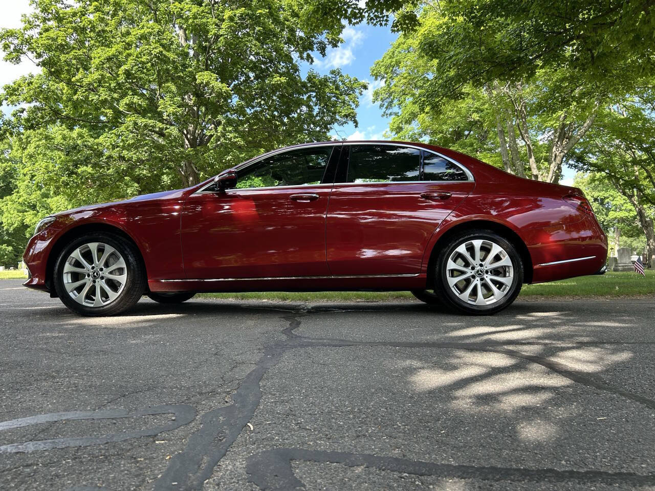 Used 2019 Mercedes-Benz E 450 4MATIC Sedan w/ Driver Assistance Package image 12