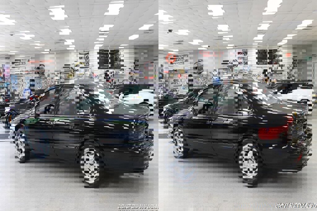 Used 1994 Chevrolet Impala SS image 5