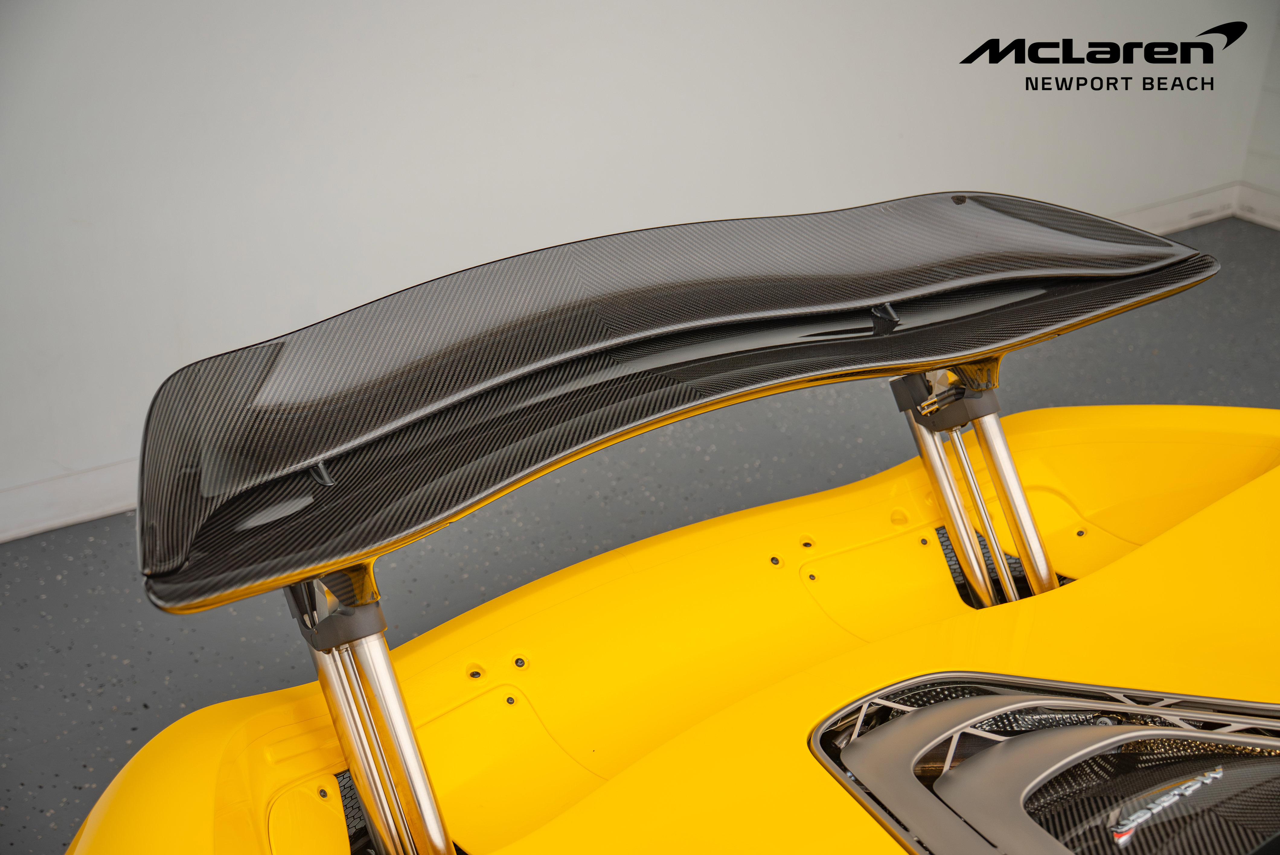 Used 2014 McLaren P1 image 9