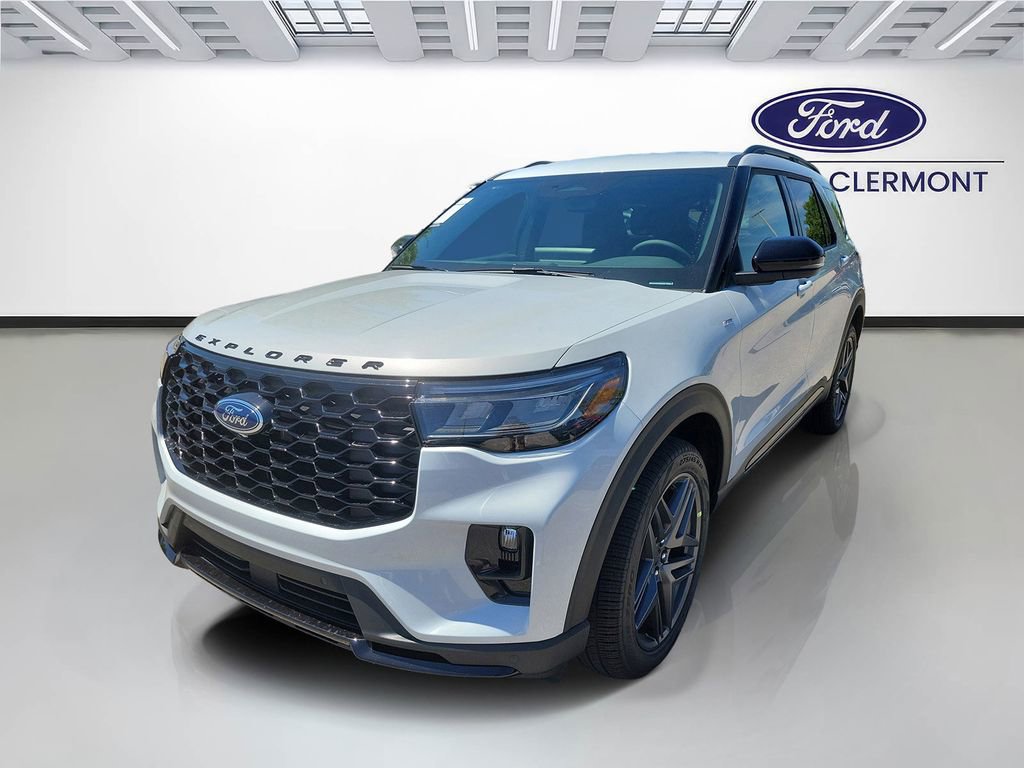 New 2026 Ford Explorer ST-Line image 2