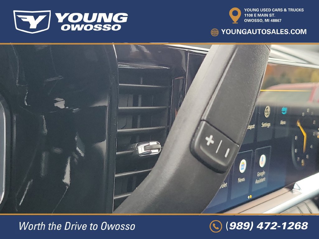 Used 2025 Chevrolet Silverado 1500 LT AWD/4WD image 19
