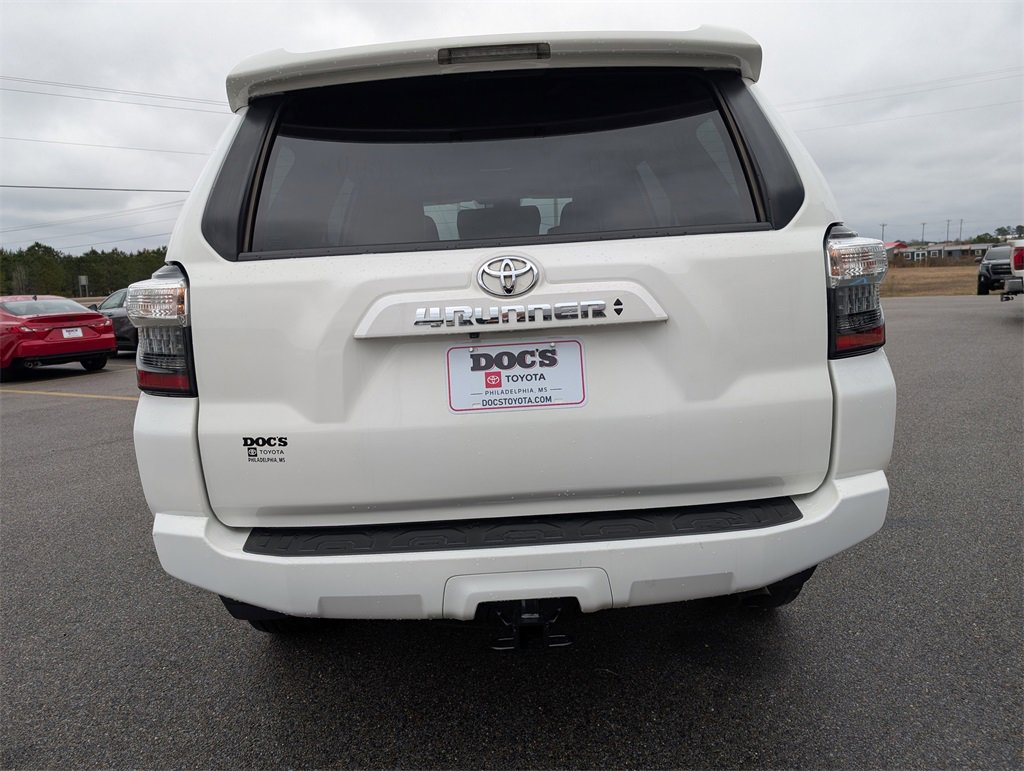 Used 2021 Toyota 4Runner SR5 Premium w/ Moonroof Package image 4