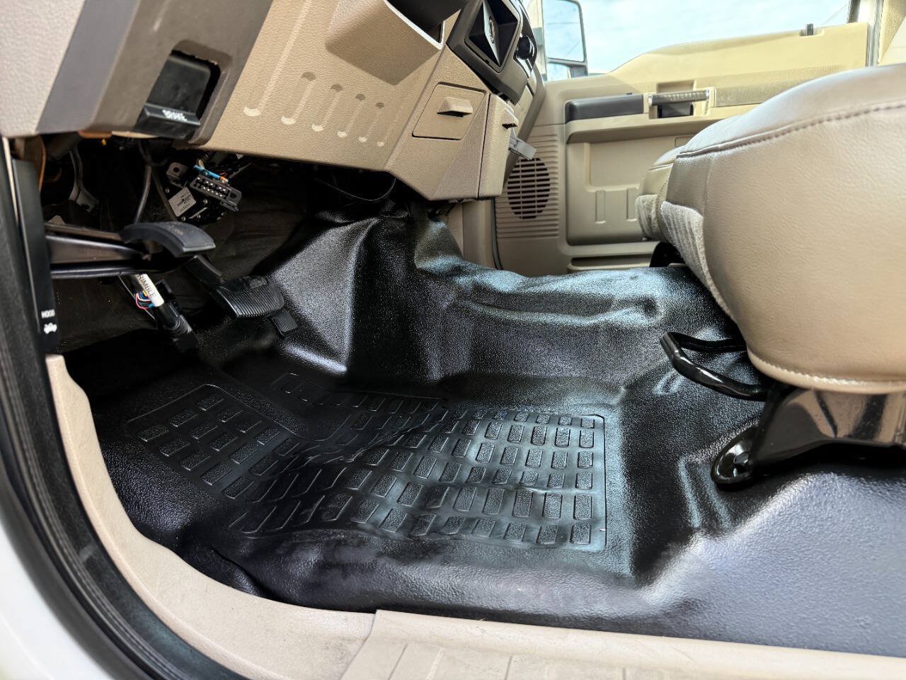 Used 2008 Ford F350 XL RWD image 32