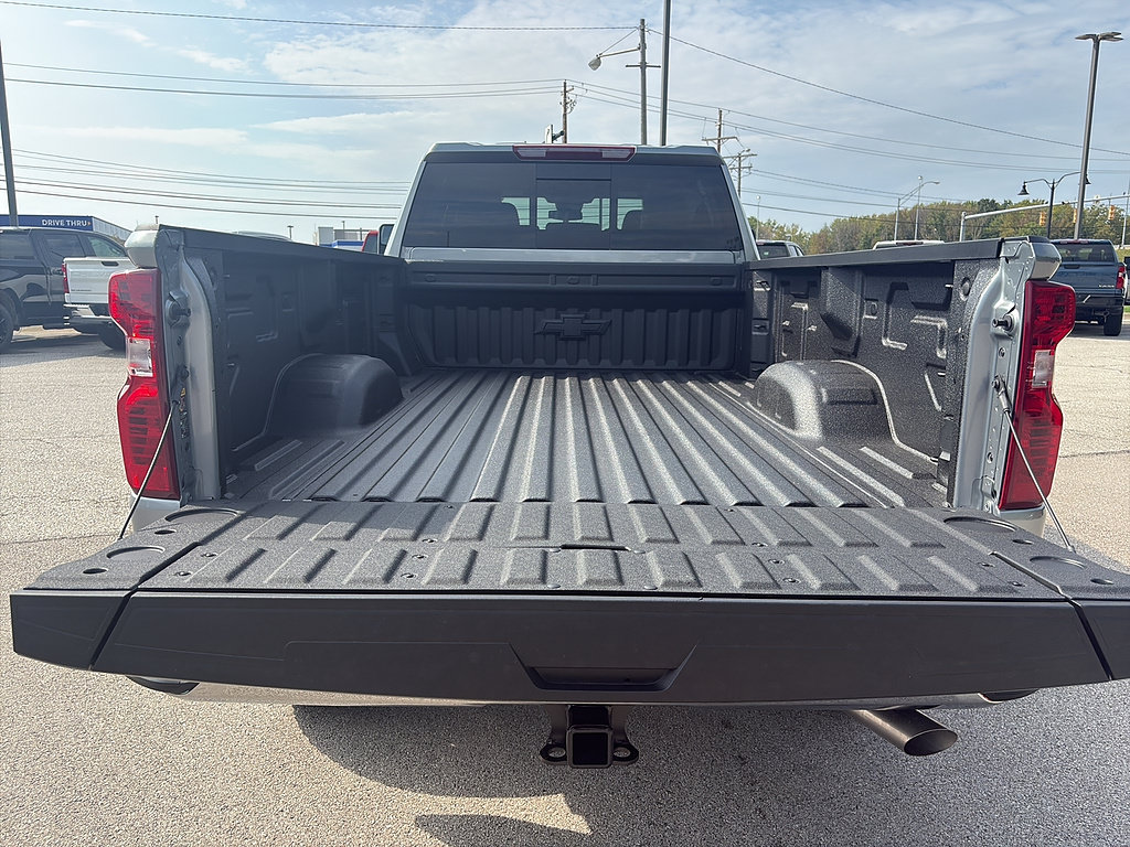 New 2026 Chevrolet Silverado 3500 LT w/ Leather Package AWD/4WD image 13