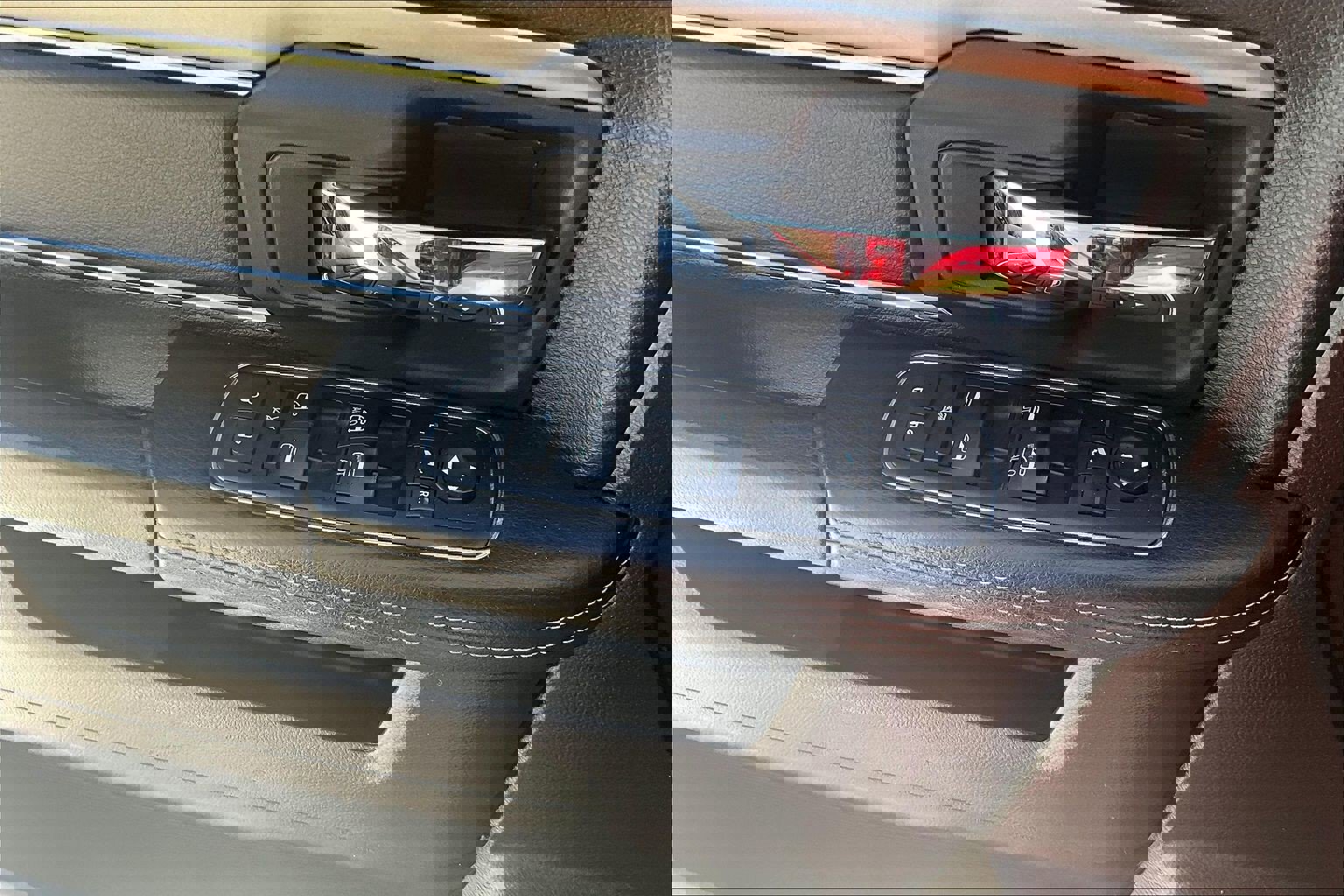 Used 2015 RAM 1500 Sport w/ Sport Premium Group AWD/4WD image 34