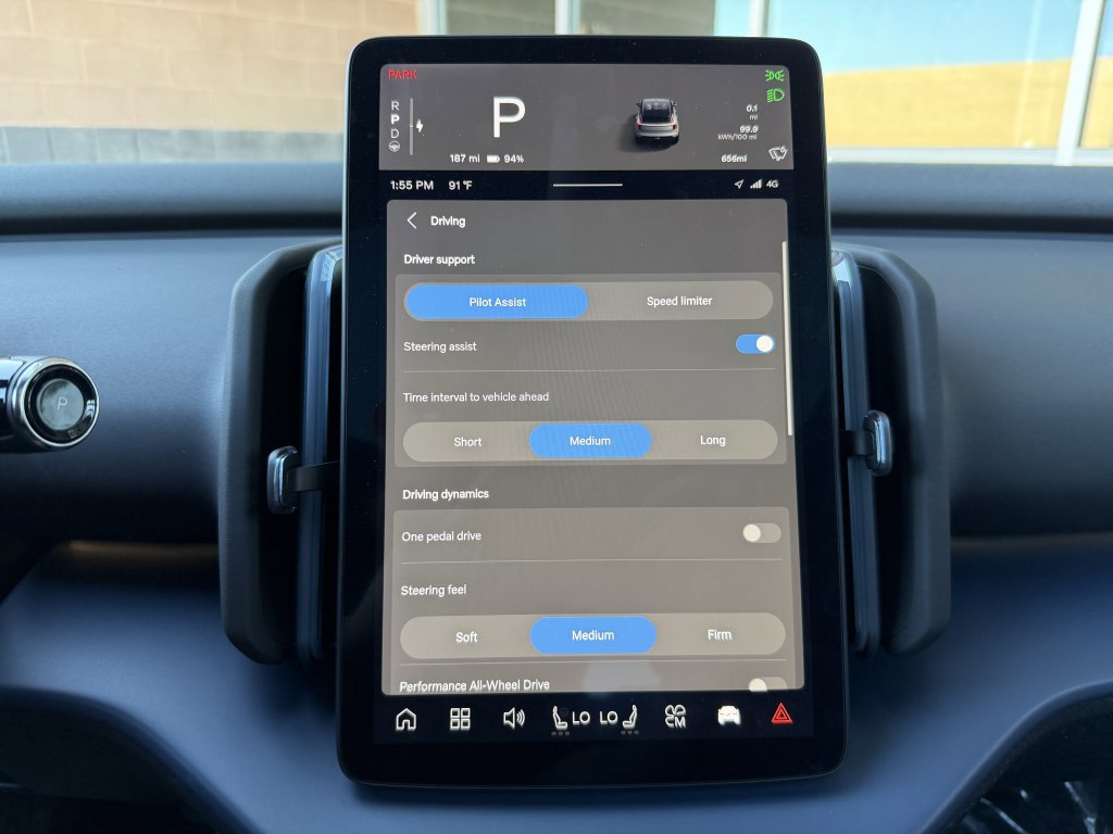 Used 2025 Volvo EX30 Ultra image 22