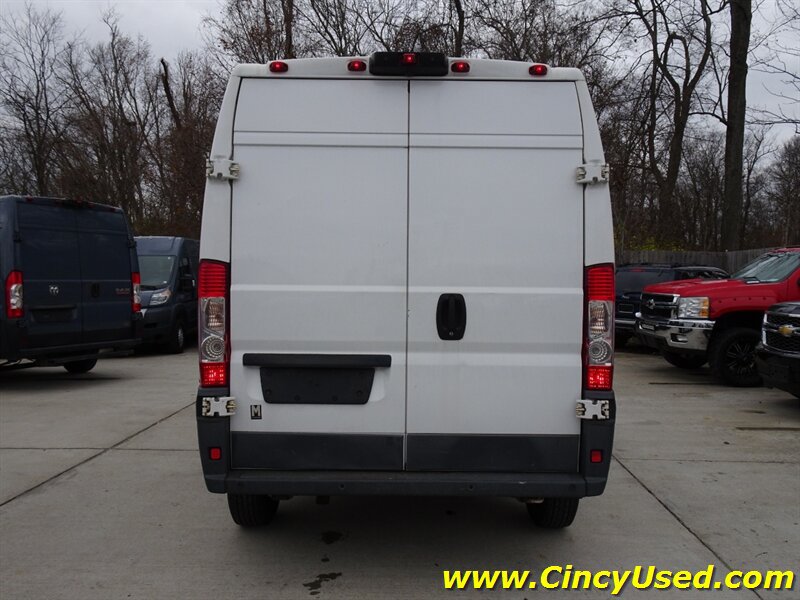 Used 2015 RAM ProMaster 2500 w/ Interior Convenience Group FWD image 8