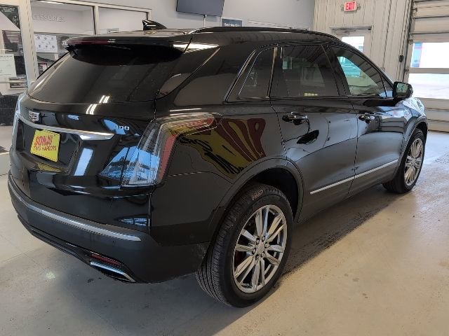 Certified 2023 Cadillac XT5 Sportv w/ Technology Package image 5