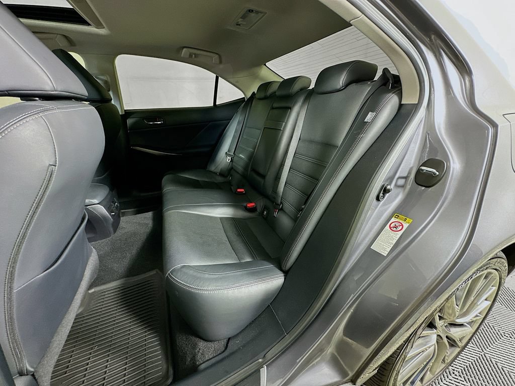 Used 2015 Lexus IS 250 RWD image 30