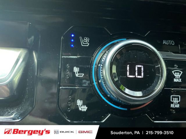 Used 2025 GMC Sierra 1500 AT4 AWD/4WD image 40