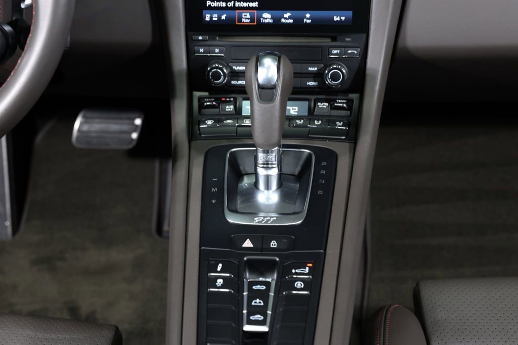 Used 2019 Porsche 911 Turbo image 33