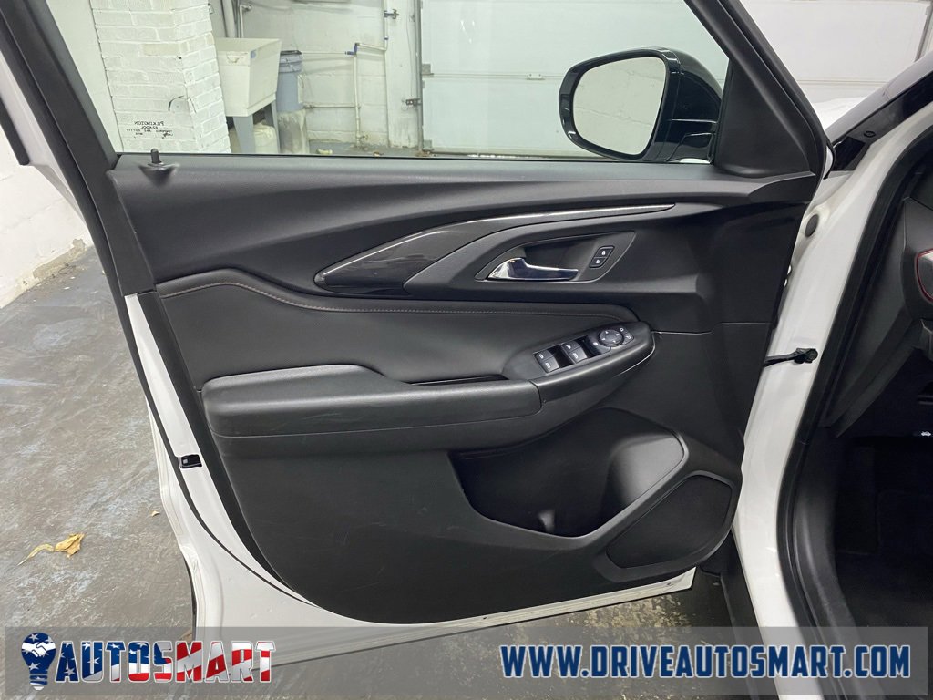 Used 2023 Chevrolet TrailBlazer RS image 9