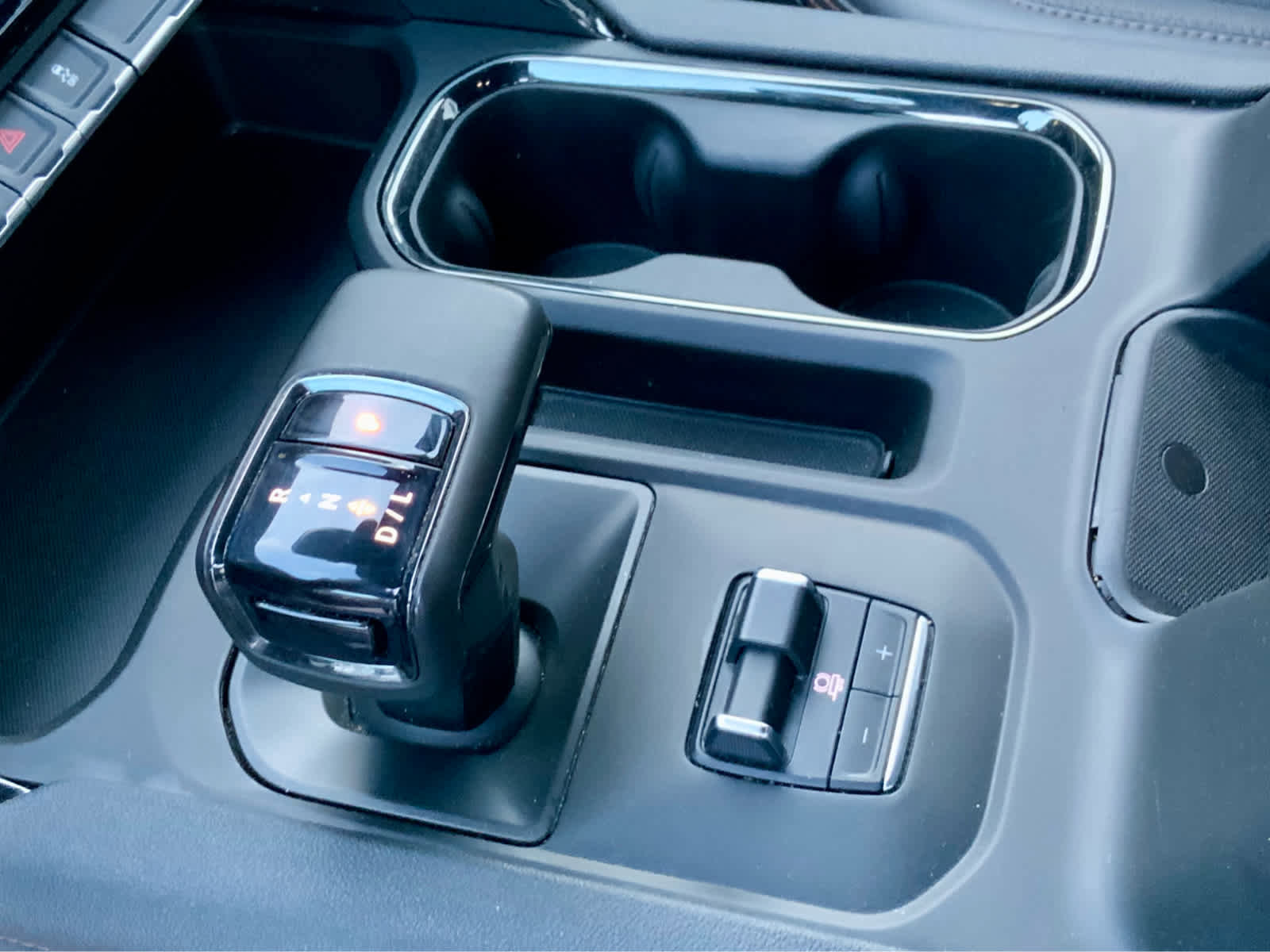 Used 2024 GMC Sierra 1500 AT4 w/ Technology Package image 52