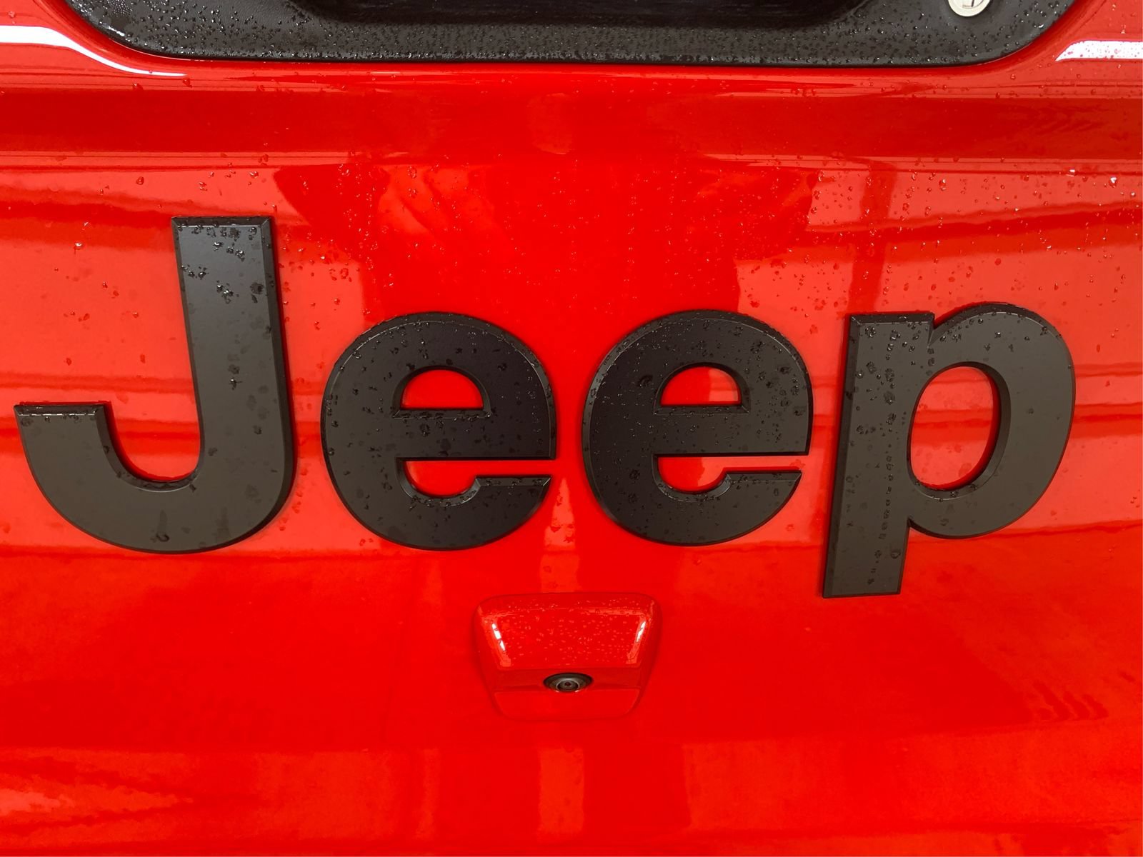 Used 2025 Jeep Gladiator Sport AWD/4WD image 25