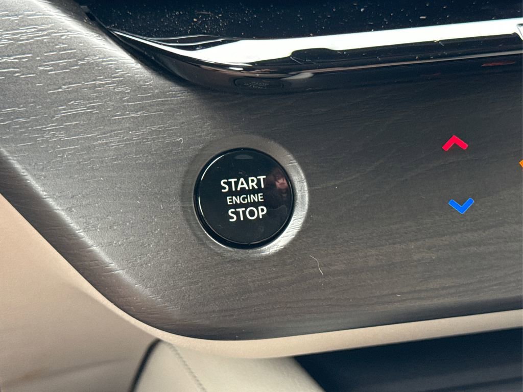 New 2025 Nissan Murano SV image 24