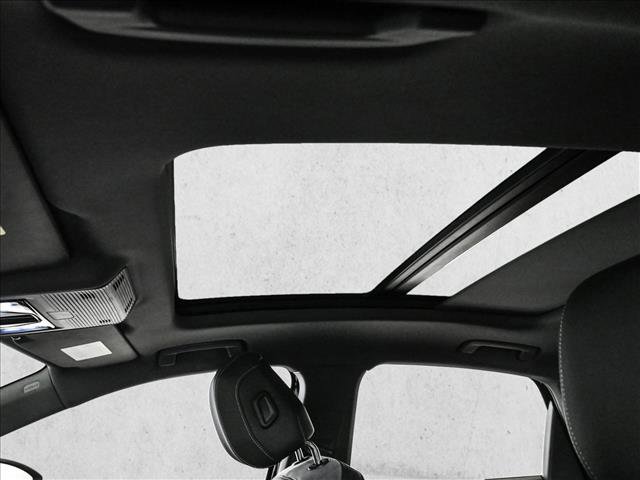 Used 2023 Audi Q4 e-tron Premium Plus w/ Premium Plus image 16