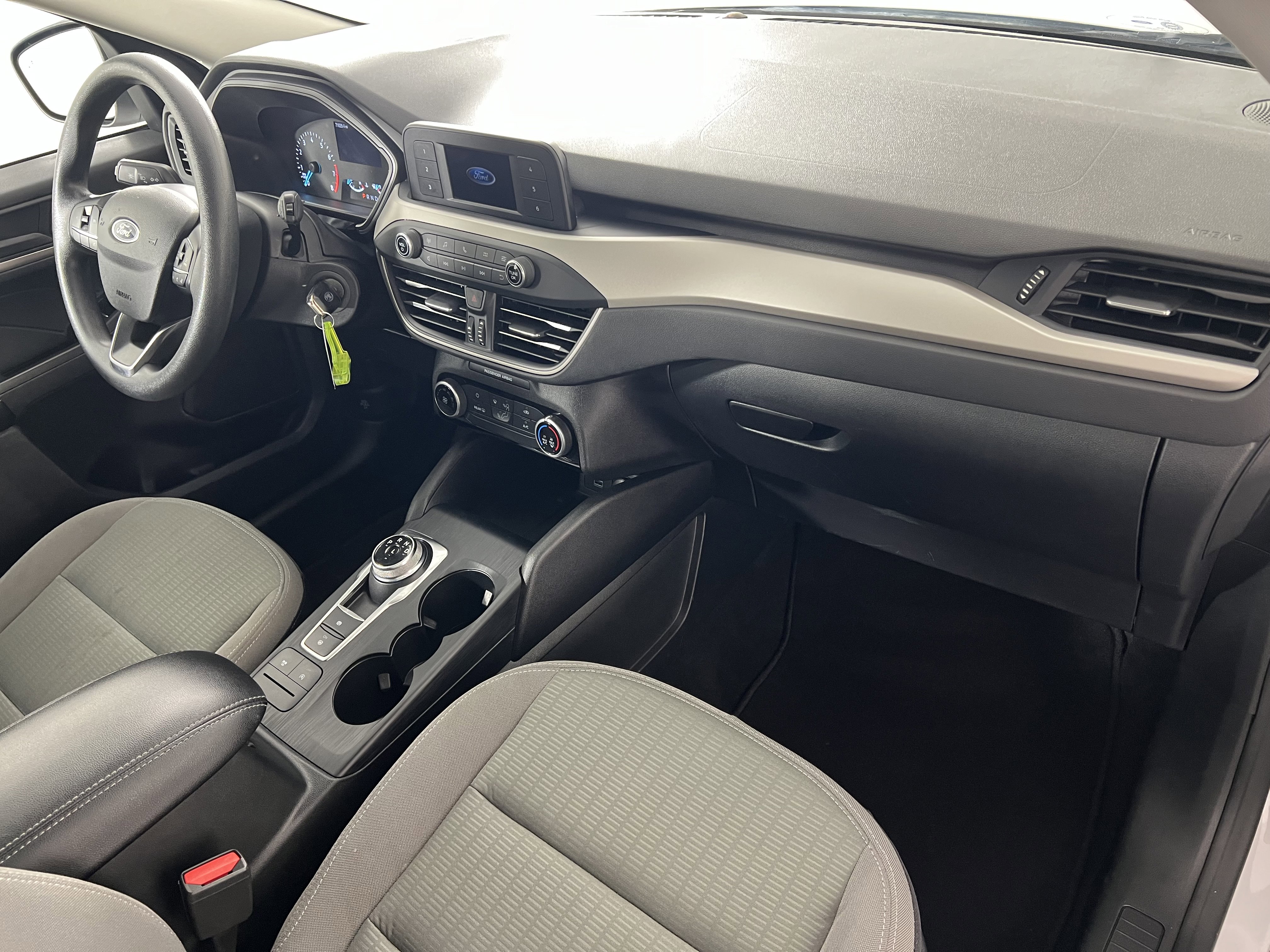 Used 2022 Ford Escape S AWD/4WD image 25