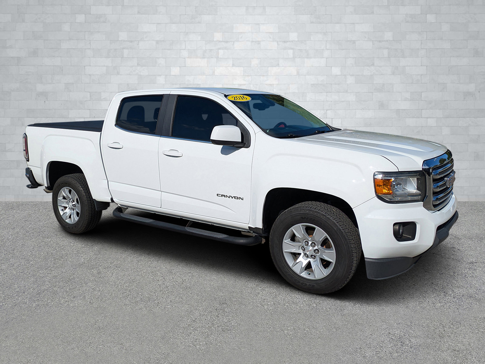 Used 2016 GMC Canyon SLE w/ SLE Convenience Package