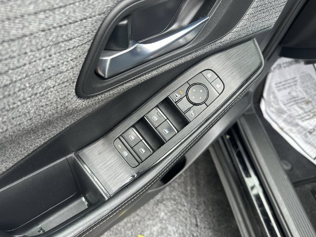 Used 2023 Nissan Rogue SV AWD/4WD image 24