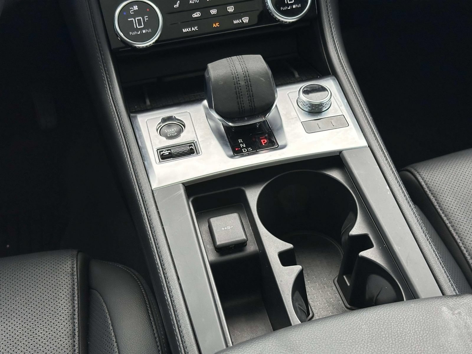 Used 2023 Jaguar F-PACE S AWD/4WD image 20