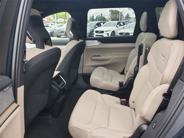 New 2025 Volvo EX90 Ultra image 24