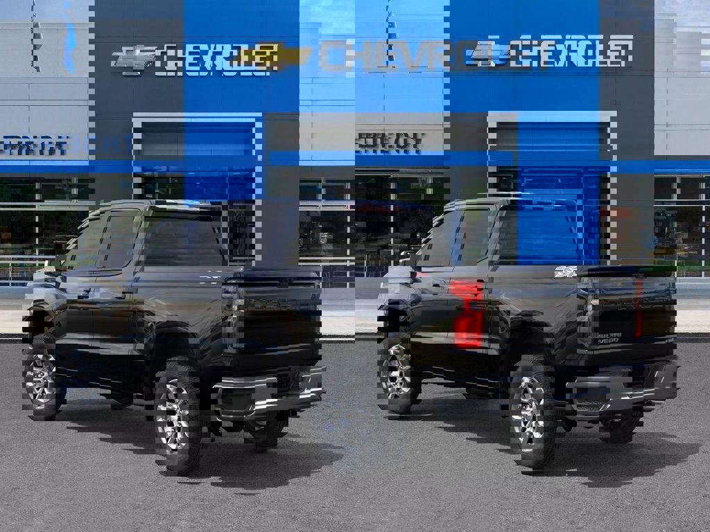 New 2026 Chevrolet Silverado 1500 LT image 3