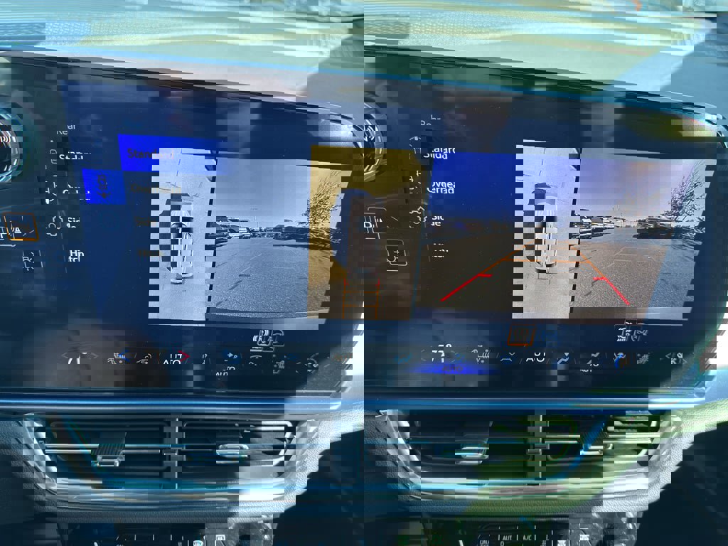 New 2026 Chevrolet Equinox EV LT image 20